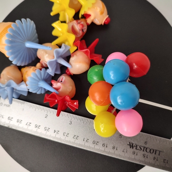 Vintage 1991 Wilton Circus Clown Cupcake Cake Toppers Set Of 10 W/Balloon Pick - Picture 10 of 12